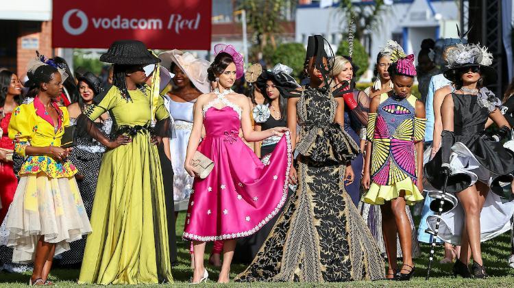 https://www.inscape.ac/app/uploads/2024/11/July-Fashion-8626-750x421-1.jpg